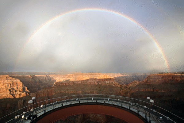 BORDE OESTE DEL GRAN CAÑON, INCLUIDO EL SKYWALK Y ALMUERZO