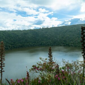 GUATAVITA MISTICA: TRAS LOS SECRETOS DE EL DORADO